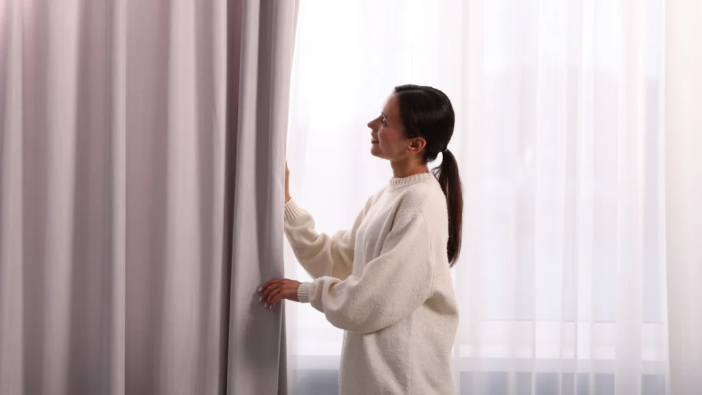 Choose Fabrics and Colors That Erase Visual Boundaries