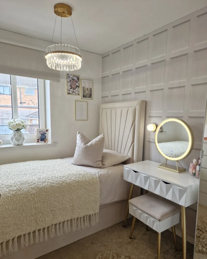 Cream Panel Wall with Vanity Mirror and Crystal Pendant
