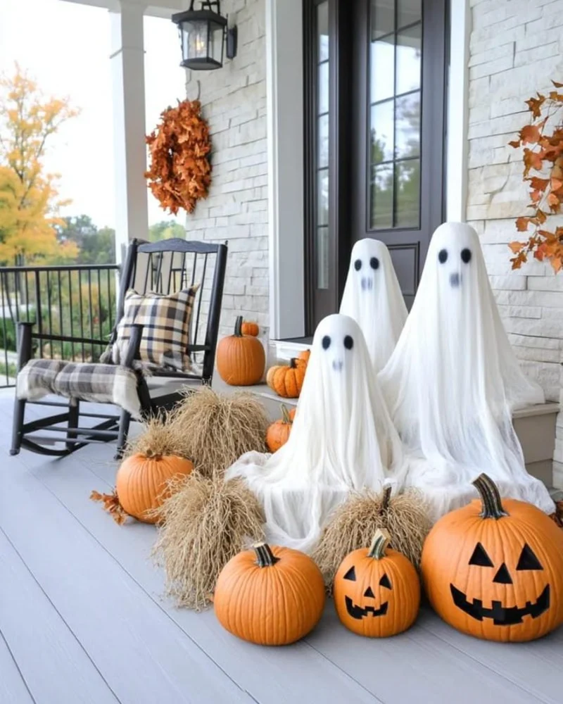 Fabric Ghost Trio with Carved Jack-o'-Lanterns