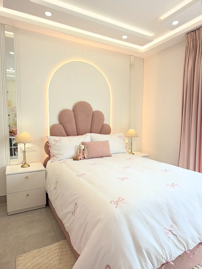 Illuminated Arched Alcove with Scalloped Headboard