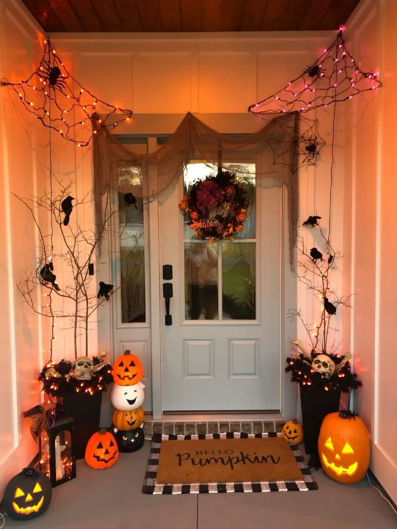 Lighted Spiderweb Porch with Crow Branches and Welcome Mat