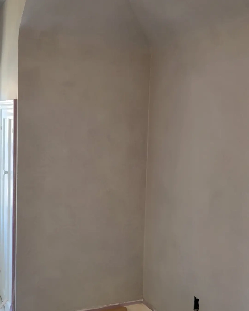 Architectural Recessed Alcove with Matte Plaster Finish