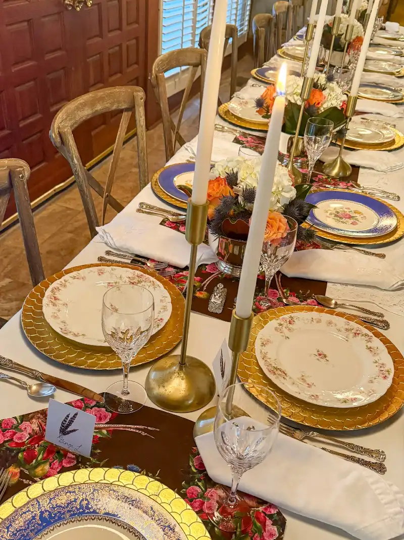 Floral Table Runner with Scalloped Gold Chargers
