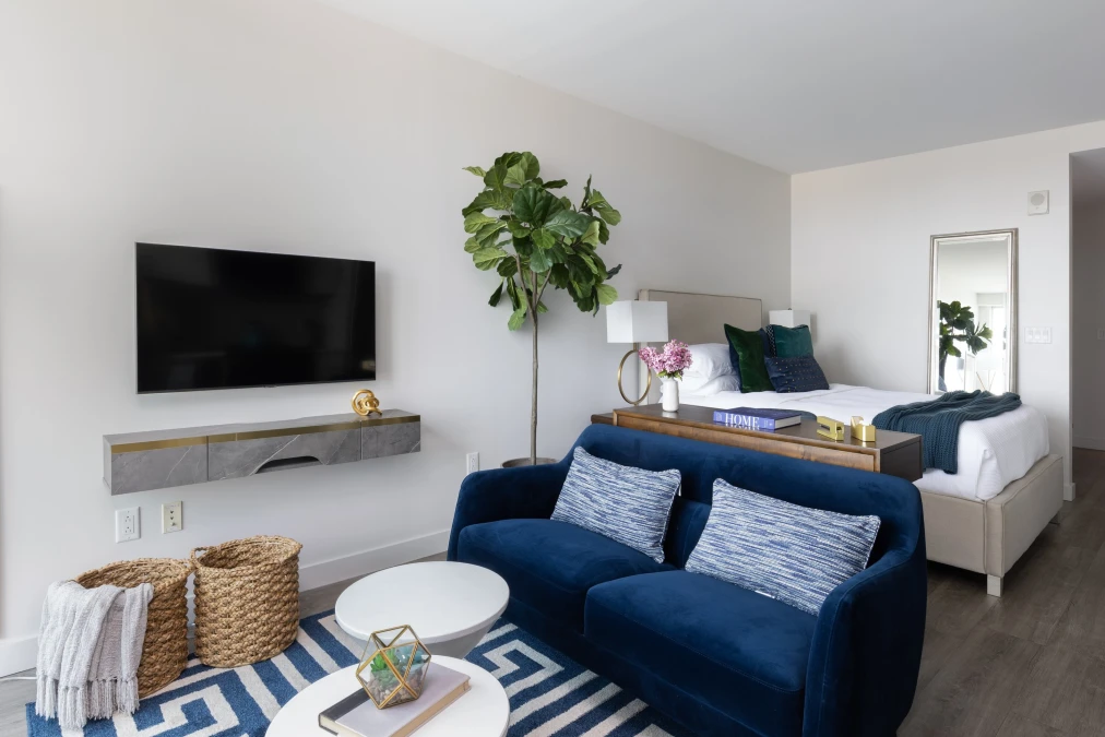 Footboard Console Table Divider