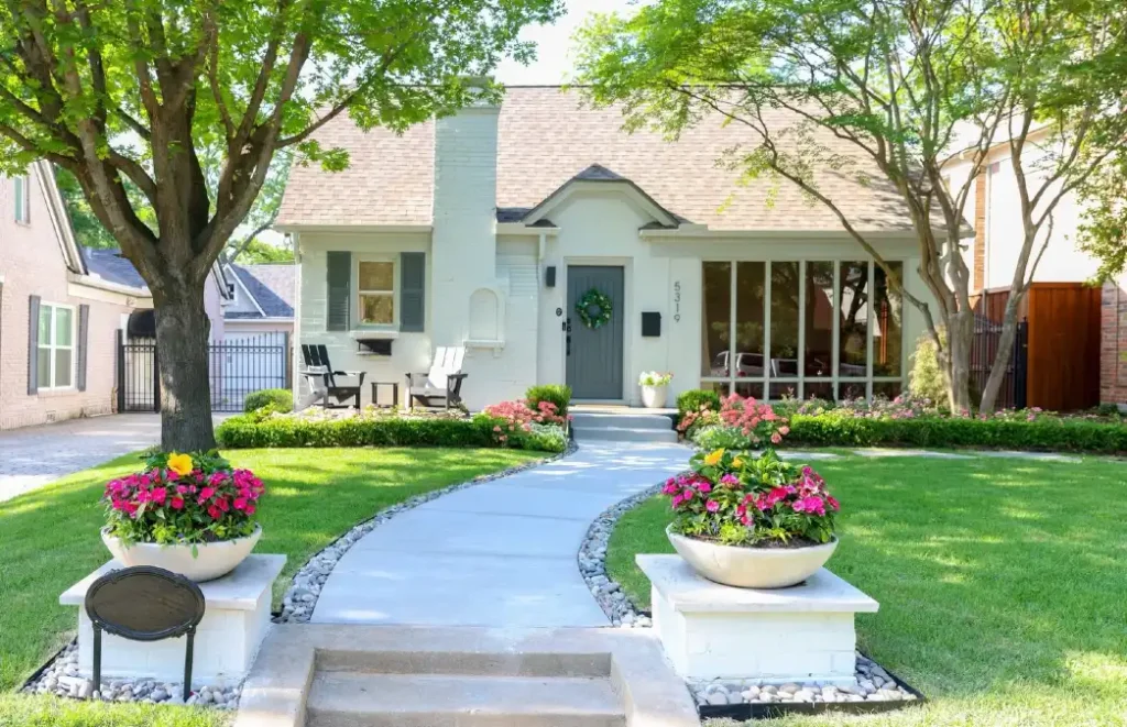 Frame The Entry With Pedestal Planters