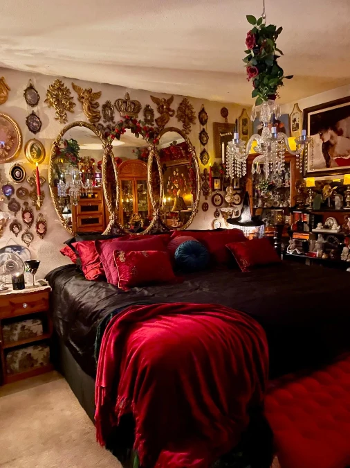 Gilded Mirrors and Crimson Velvet Layering