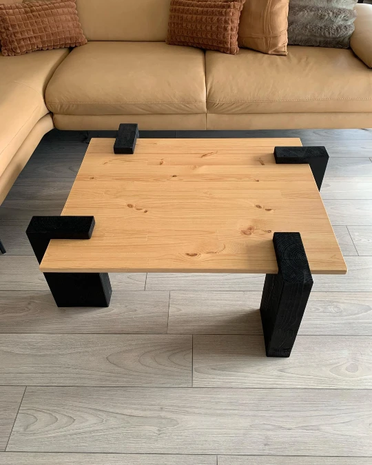 Modern Exposed Joinery Pine Table