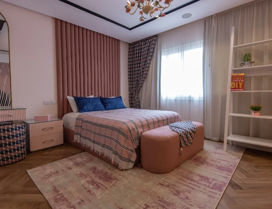 Tall Fluted Headboards and Plaid Bedding