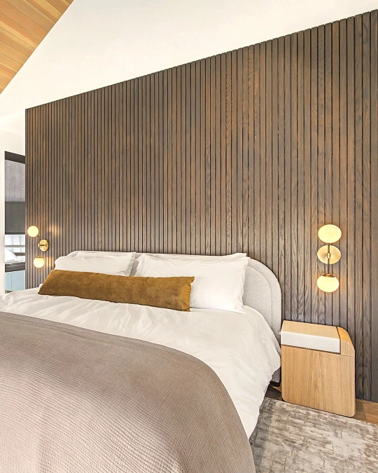 Vaulted Ceiling With Dark Slat Wall