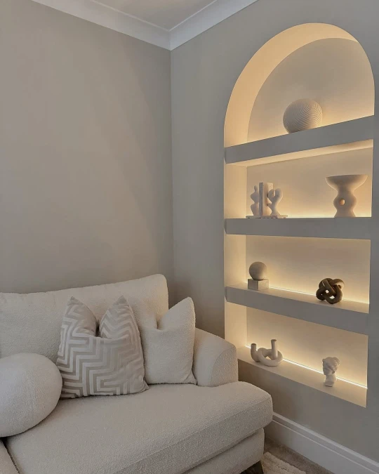 Warm Neutral Arched Niche